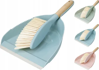 Image de Balai en plastique avec manche en bambou - Différentes couleurs