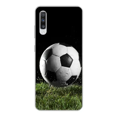 Produktbild von MuchoWow® Handyhülle Schutzhülle Hülle für Samsung Galaxy A70 Fußball auf der Wiese Silikon Softcase Handy Hülle - Schutzhaube