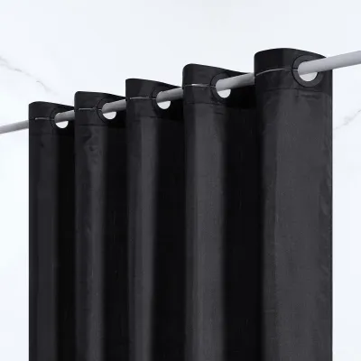 Produktbild von Stoffduschvorhang für die Dusche, schwarz, Polyester, wasserdicht, schimmelresistent, waschbar, schmal 90x180 cm mit großen Ringen.