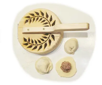 Produktbild von Teigpresse für Pelmeni, Ravioli, Tortellini - Handmade