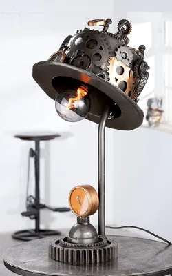 Produktbild von Gilde Tischleuchte, "Steampunk Hat", Hutmotiv, Metall, silberfarben, VE 1, L. 27 cm, B. 33 cm, H. 63 cm 68068
