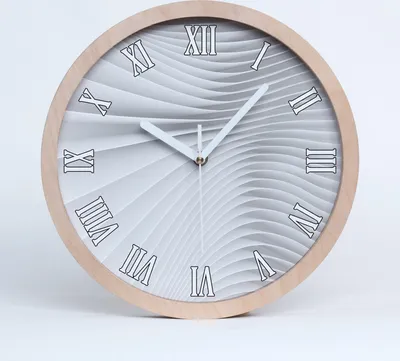 Produktbild von Holzuhr 30fi cm wanduhr - weiße Spitzen - abstrakte Linien