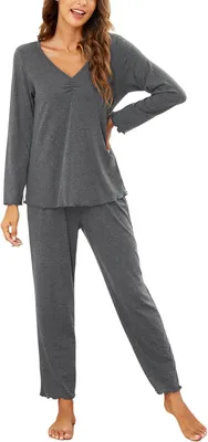 Immagine prodotto di Pigiama da donna a due pezzi, con maniche lunghe e scollo a V, color grigio, taglia XL