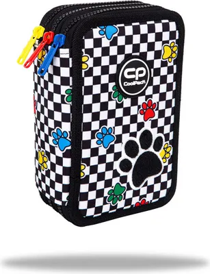 A product shot of a pencil case.