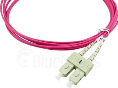 Produktbild von BlueOptics SFP3232FU3MK, 3 m, OM4, SC, SC