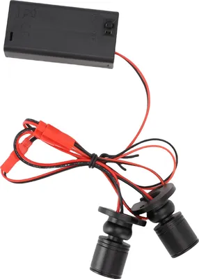 Imagen del producto de Foco para vitrinas de joyería. 1 a 2 focos pequeños, con tecnología LED, alimentados por batería, ideales para vitrinas, mesas de entrada, estanterías