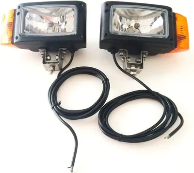 Produktbild von 2x Scheinwerfer m. Blinker L+R Universal JD Omegahalter 24V H4
