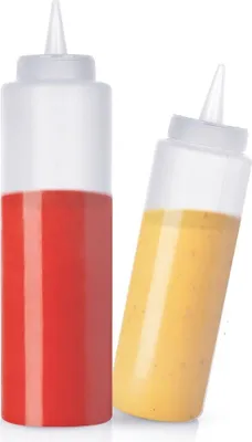 Image de Deux flacons de sauce pour faciliter le dosage et la décoration des gâteaux