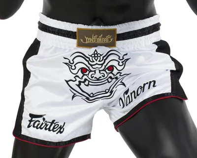 Produktbild von Fairtex BS1712 Muay Thai Short Varnon, Farbe Weiß Größe XL