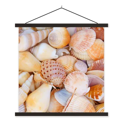 Produktbild von MuchoWow® Textilposter Muscheln - Strand - Sommer - Orange 120x120 cm mit schwarzem Rahmen - Aufhängungsset