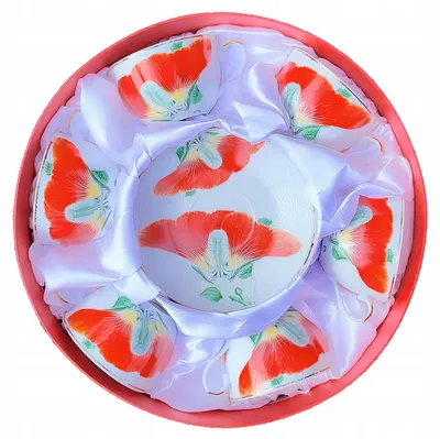 Zdjęcie produktu dla Porcelana cienka do kawy 6 szt filiżanka spodek złoty rant kwiat 260ml prez