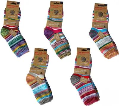 bunte Socken in verschiedenen Farben