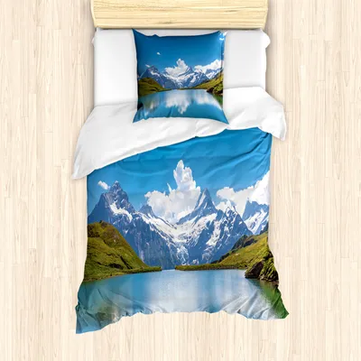 Produktbild von ABAKUHAUS Landschaft Mantele, Schnee Frozen Lake Swiss, Milbensicher Allergiker geeignet mit Kissenbezügen, 135 cm x 200 cm - 80 x 80 cm, Blau, Grün, Weiß