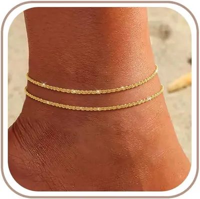 Imagen del producto de Conjunto de dos tobilleras, en oro de 18K y plata de ley 925, ajustables, con perlas y dijes, ideales para el verano