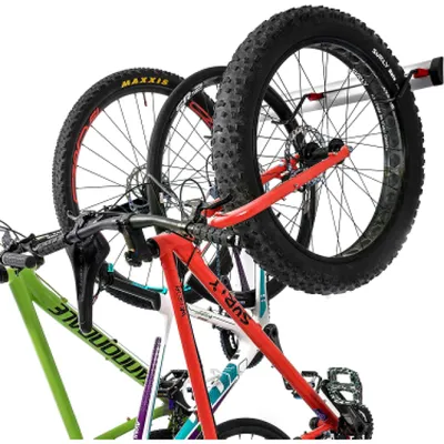 Produktbild von PRO BIKE TOOL Fahrrad-Wandhalterung für 3 oder 6 Fahrräder – Verstellbare Wandhalterung Garage & Wohnung – Senkrechte Wand-Fahrradaufhängung, Sichere Haken & Wandmontage – Fahrradhalterung