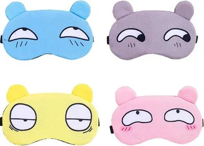 Produktbild von Ein Set aus 4 charmanten Cartoon-Schlafmasken mit weichen und flauschigen Überzügen für Kinder, Mädchen, Jungen und Frauen - ideal für Tagträumen