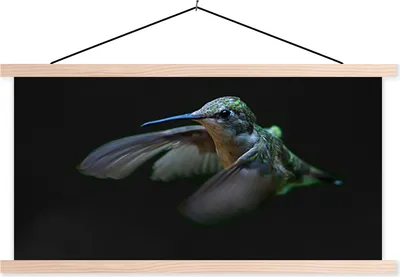 Produktbild von MuchoWow® Textilposter Kolibri - Federn - Schwarz 120x60 cm mit holzfarbenen Rahmen - Klemmleiste