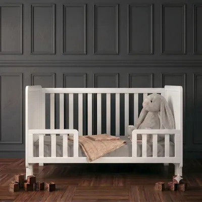 Produktbild von Love For Sleep Babybett Gitterbett Weiß 120 x 60 cm + Schaumstoffmatratze + Hölzerne Sicherheitsbarriere