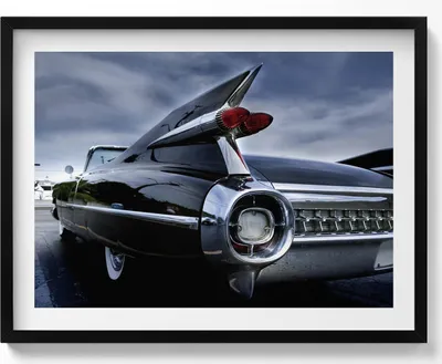 Produktbild von Schwarzer Oldtimer-Cadillac– Wandbild mit Rahmen – Gerahmtes Bild  – Wanddekoration – 80x60 cm –  Schwarz Rahmen