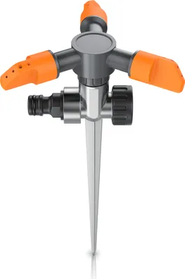 Produktbild von Brandson Kreisregner, 3-fach Rasensprinkler mit Erdspieß, 360° Flächenregner, Sprühregner, für Flächen bis 150 m², 14 cm lang, (1-St), 3 Arm Sprinkler, 45° - 90° Winkel, 7m Reichweite, robuster Spike
