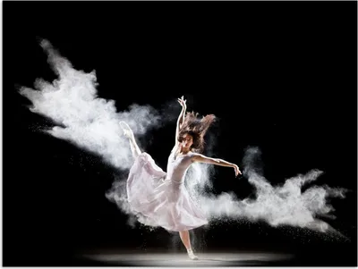 Produktbild von MuchoWow® Poster Ballerina auf schwarzem Hintergrund 120x90 cm - Wandbild