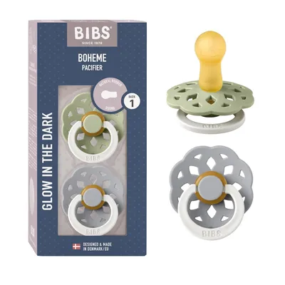 Produktbild von BIBS Boheme Glow Schnuller 2er-Pack. BPA-frei. Leuchtet im Dunkeln, Kirschform Nippel. Naturkautschuk / Latex, Hergestellt in Dänemark. Größe 1 (0-6 Monate), Sage Glow / Cloud Glow