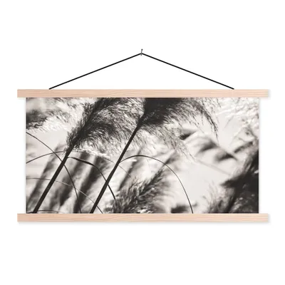 Produktbild von MuchoWow® Textilposter Pampasgras - Schwarz - Weiß - Pflanze 120x60 cm mit holzfarbenen Rahmen - Klemmleiste