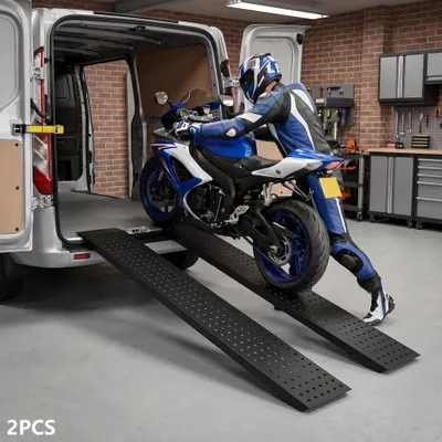 Productafbeelding van QEENTOE antislip oprijplaten/laadrampen, 2 stuks, zwart, 160 x 23 cm, belastbaar tot 400 kg, gemaakt van verzinkt staal, geschikt voor aanhangwagens, motorfietsen, ATV's en quads