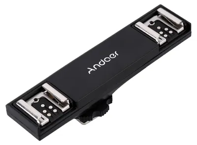 Produktbild von Andoer Dual-Blitzschuh Flash Light Speedlite Bracket Splitter fuer Canon 7DII 70D 5DR 5DRS 5DIII 6D DSLR Kamera Camcorder