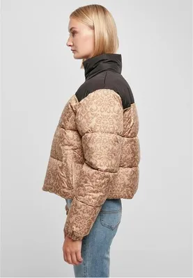 Immagine prodotto di Urban Classics Donna AOP Retro Puffer Jacket unionbeigedamast - M
