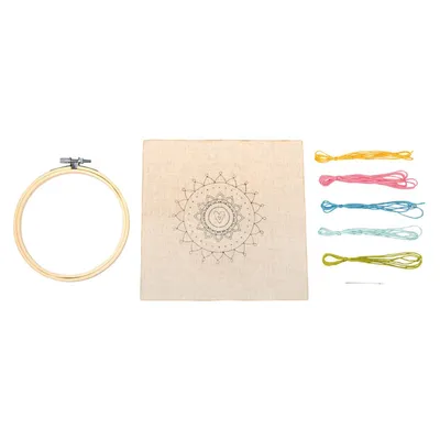 Obrázek produktu pro Vzor pro vyšívání – mandala – 13,5 cm