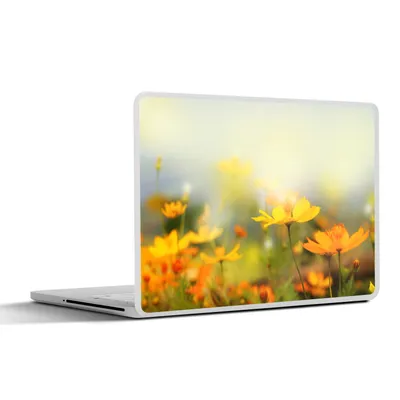 Produktbild von MuchoWow® Laptop Aufkleber Sticker Cover Blumen - Landschaft - Gelb 31x22.5 cm - Laptop-Deko