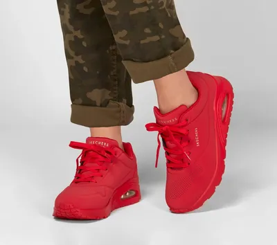 Image de Skechers Baskets Uno Stand on Air rouge pour femme