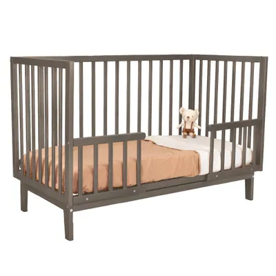 Produktbild von Novi Lauren Wachstumsbett 60x120 – Verstellbarer Boden, Umbaubar zum Bett mit Gitter, Bonbonfarbe, Geeignet von Geburt bis 4 Jahre