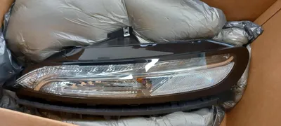 Obrázok produktu pre Originálne smerovky FIAT, číslo dielu: 68157105AR