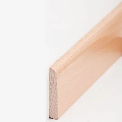 Produktbild von Sockelleisten "Osnabrück" - Buche lackiert (Massivholz - 60.10.58.2)