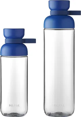 Produktbild von Mepal Trinkflaschen Vita - Wasserflaschen Duo Pack - Flaschen für Uni, Arbeit, Fitness, Outdoor, Job - Stoßfest, Auslaufsicher - BPA-frei & Spülmaschinenfest - 500 & 900 ml - Vivid Blue