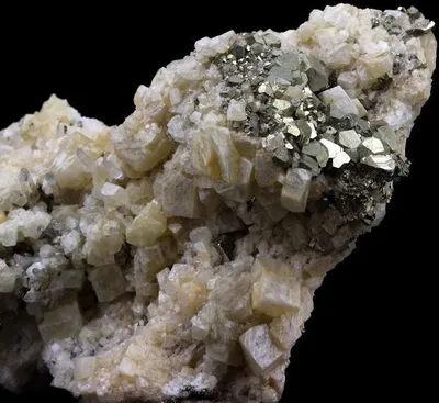 Produktbild von Quarz + Dolomit + Pyrit 1401,5 Karat
