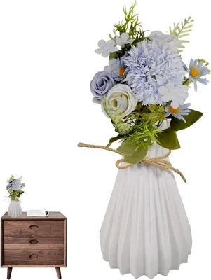 Produktbild von Keramische Rosenblüten in roter Vase für Tischdeko - Wohnzimmer und Hochzeitsdekoration