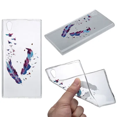 Productafbeelding van Henna-print beschermhoes van siliconen voor de Sony Xperia XA1 Ultra, met een kleurrijk ontwerp van veren
