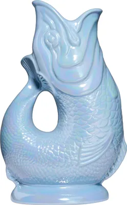 Produktbild von Gluckigluck Wasserkaraffe mit Gluckergeräusch, handgefertigt, ikonisches Design, Farbe:Hellblau schimmernd, Fassungsvermögen:1,2 L