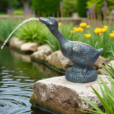 Produktbild von Solar Wasserspeier Ente 24 cm klassisch Wasserspiel Teichdeko Gartenfigur Brunnen Springbrunnen Solarbrunnen