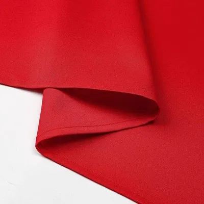 Produktbild von Kunststoff Tischdecke Vierkant 150 x 250 cm in Rot