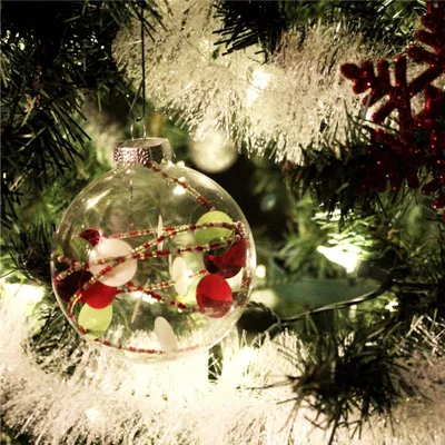 Produktbild von com-four® 3x Girlande Weihnachten 200 cm - Tannengirlande für eine perfekte Weihnachtsdekoration - Weihnachtsdeko für Christbaum