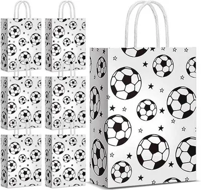 Obrázok produktu pre Párty tašky s futbalovým motívom – papierové tašky s futbalovým motívom – sada 30 ks – tašky s uchom – doplnky na detské oslavy – biele