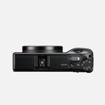 Obrázok produktu pre Ricoh GR IIIx HDF, 24,24 MP, 6000 x 4000 px, CMOS, Full HD, Dotyková obrazovka, Čierna