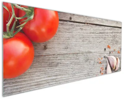Produktbild von Wallario Küchenrückwand aus Glas, Größe: 125 x 50 cm, Motiv: Tomaten und Gewürze auf altem Holztisch | Spritzschutz | abwischbar | pflegeleicht | in