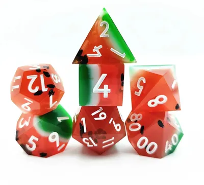 Produktbild von Lapi Toys DnD Sharp Edge Würfelset Wandermelon – 7 scharfkantige RPG Würfel aus Resin – Rot / Grün / Weiß