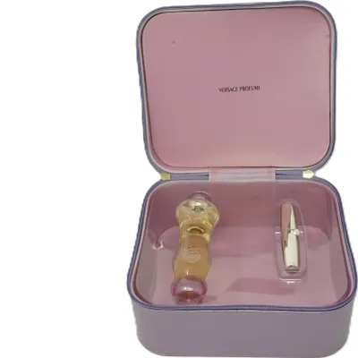 Produktbild von Versace Woman Beauty Coffret Eau de Parfum 50ml + Perfumed Stick 2ml