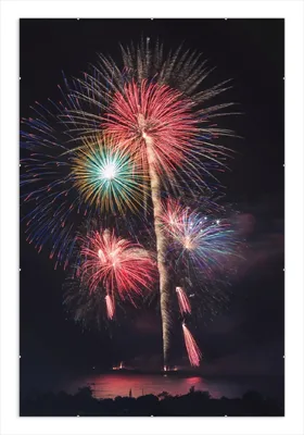 Produktbild von Wallario Wandbild Feuerwerk bei Nacht, Größe: 61 x 91,5 cm, Poster mit rahmenlosen Bildhalter